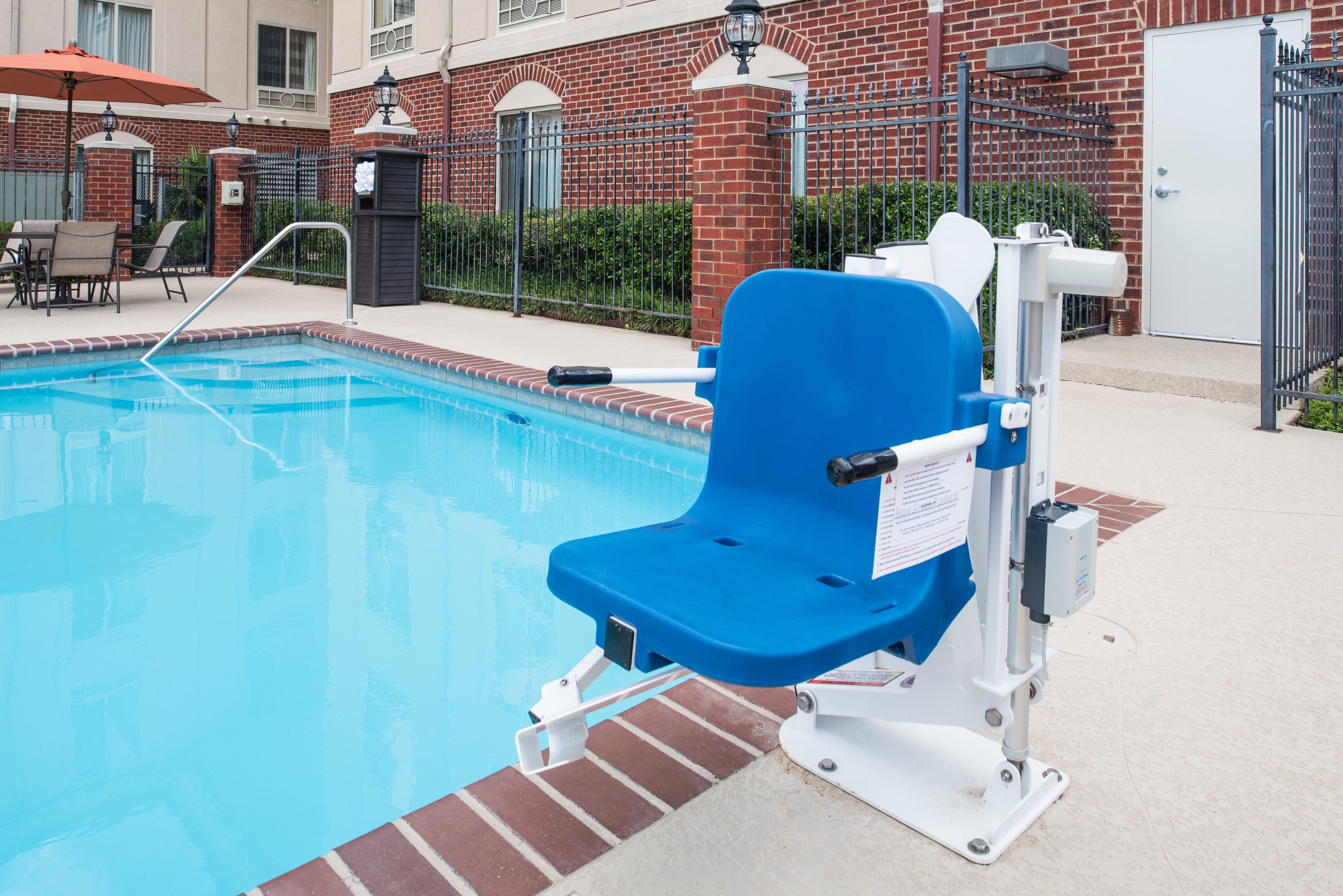 Holiday Inn Express Hotel & Suites West Monroe By Ihg Exterior foto